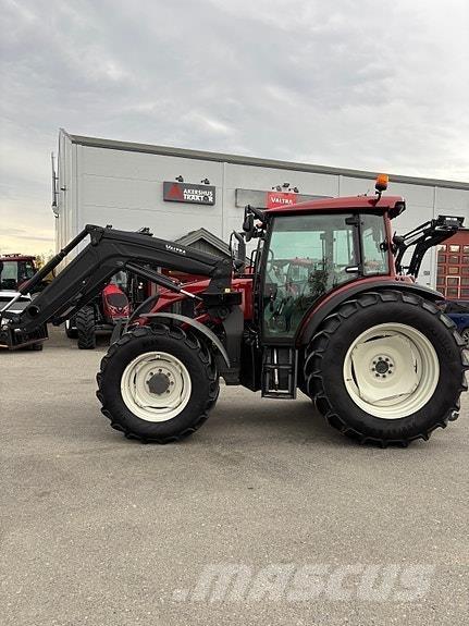 Valtra A134 Tracteur
