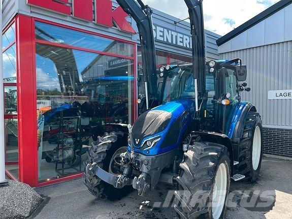 Valtra G135 Activ Tracteur