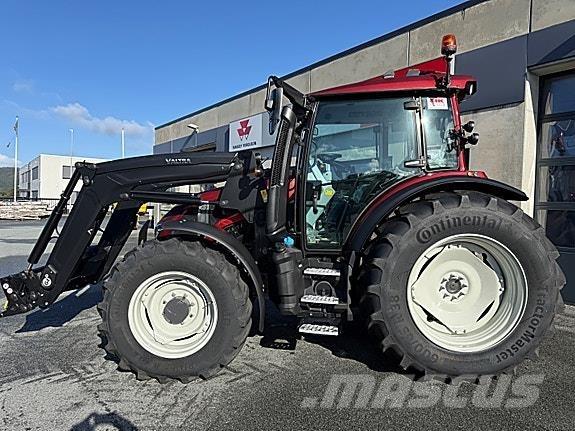 Valtra G135 Versu Tracteur