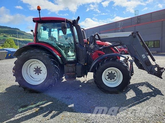 Valtra N 104 H5 Tracteur