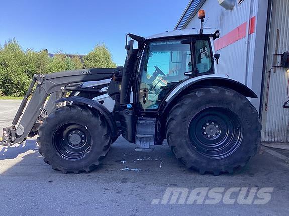 Valtra N 114E Tracteur