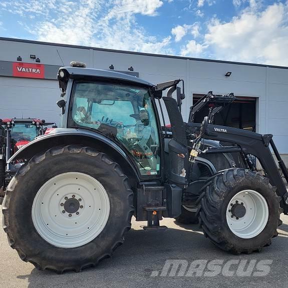 Valtra N104H5 Tracteur