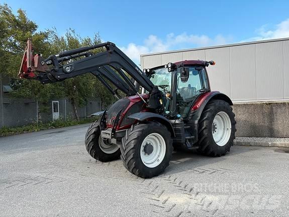 Valtra N114 Tracteur