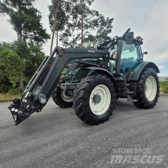 Valtra N114 Tracteur