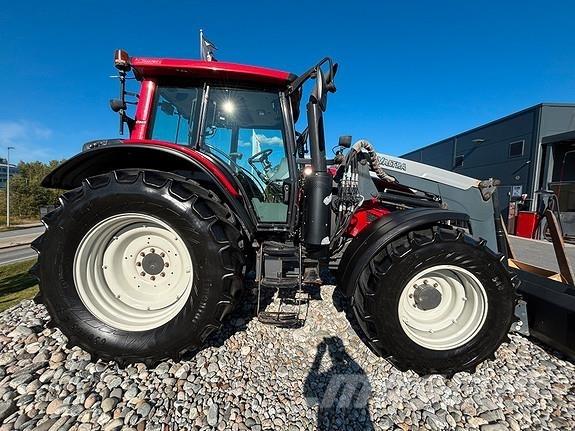 Valtra N123H Tracteur