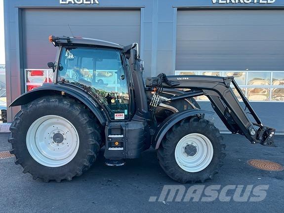 Valtra N155EH Tracteur