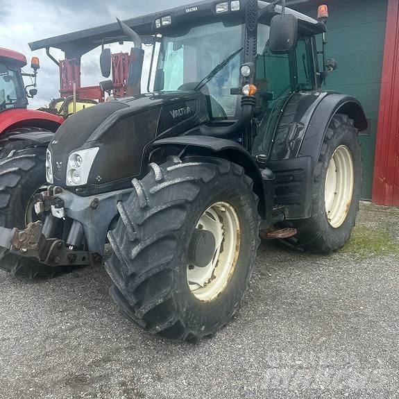 Valtra N163 Direct Tracteur
