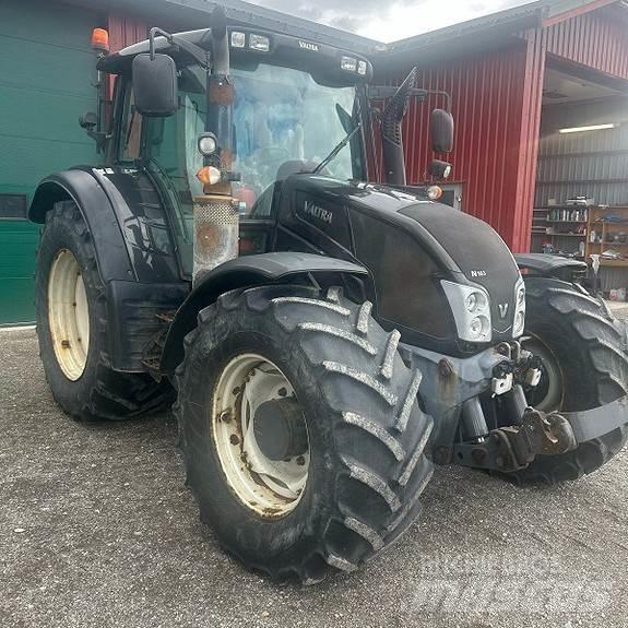 Valtra N163 Direct Tracteur