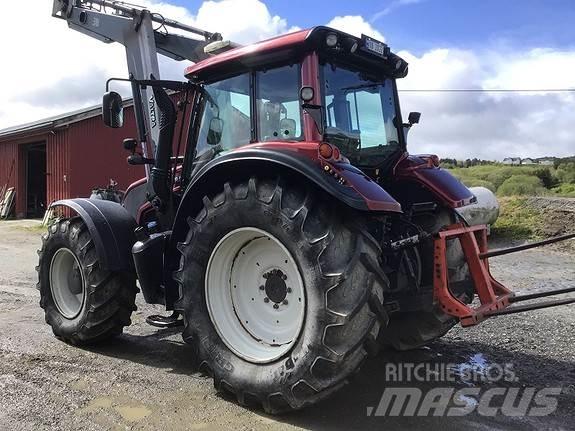 Valtra N163Direct Tracteur