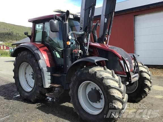 Valtra N163Direct Tracteur