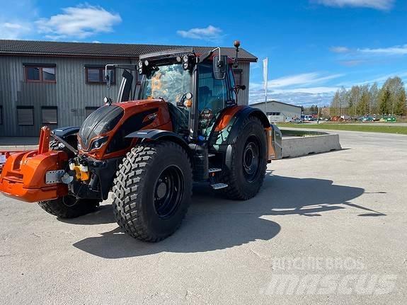 Valtra N175D Tracteur