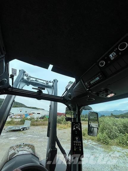 Valtra Q305 Tracteur