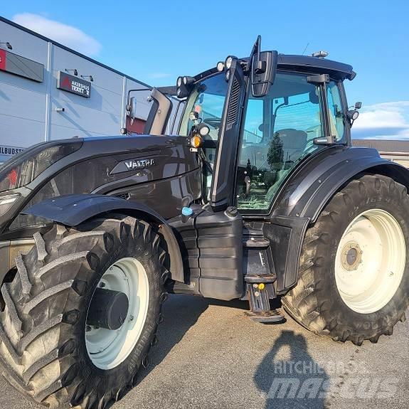Valtra T 254 Tracteur