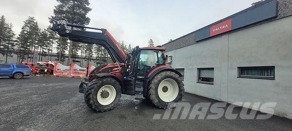 Valtra T234 Tracteur