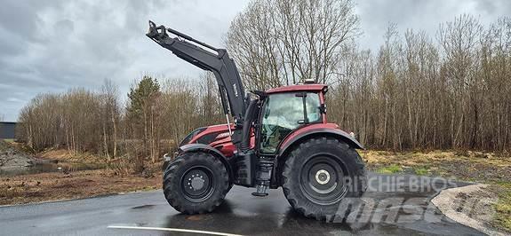 Valtra T234D ST Tracteur