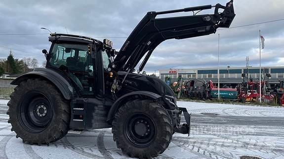 Valtra T235 Tracteur