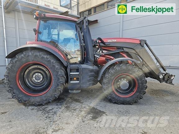 Valtra T235 Tracteur