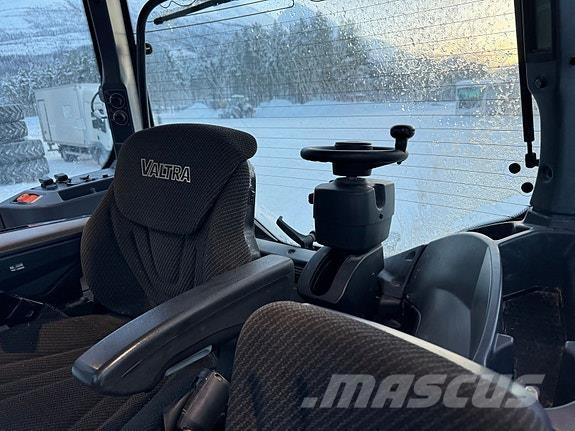 Valtra T235 Tracteur