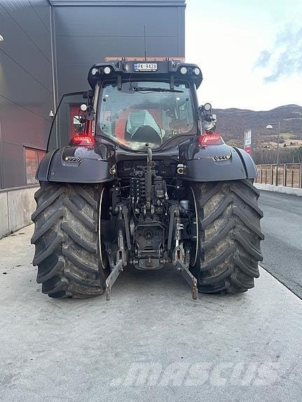 Valtra T235 Direct Tracteur