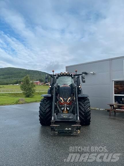 Valtra T235D Tracteur