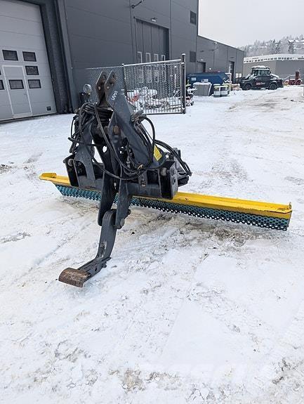 Vama 2750 Autres équipements pour route et neige