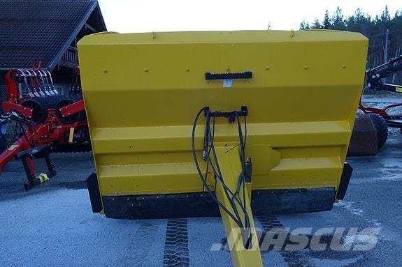 Vama 5 kubikk Autres équipements pour route et neige