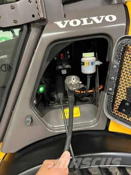 Volvo JL25H Chargeuse sur pneus