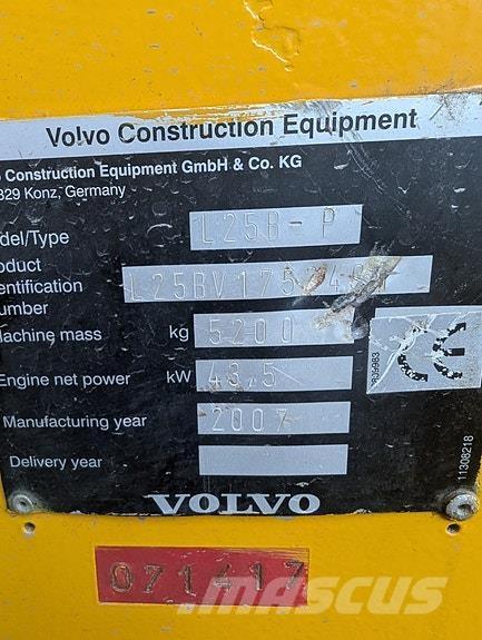 Volvo L25b Chargeuse sur pneus
