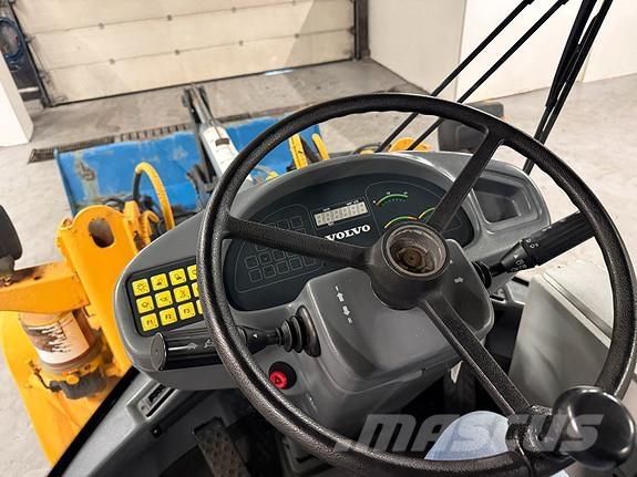 Volvo L30B Chargeuse sur pneus