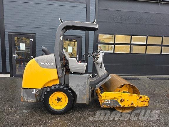 Volvo SD25 Finisseur