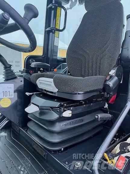 Yanmar V7 Chargeuse sur pneus