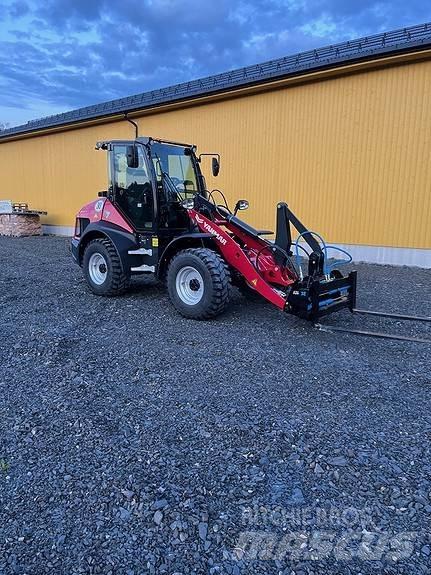 Yanmar V7 Pneus, roues et jantes