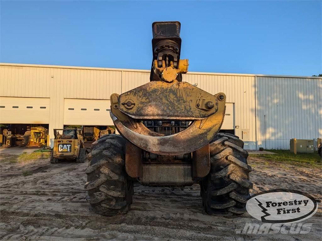 CAT 525C Débusqueur
