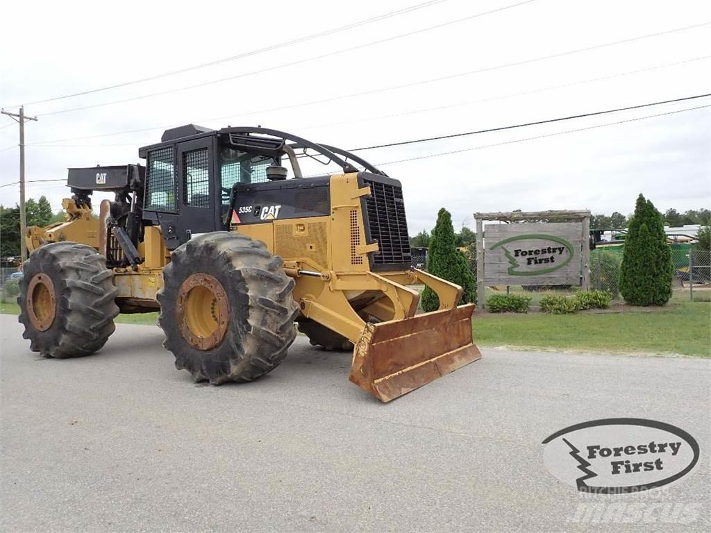CAT 535C Débusqueur