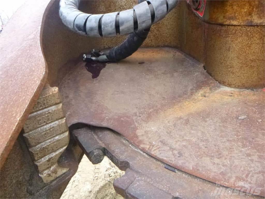 CAT HFW232 Autres accessoires pour matériel forestier