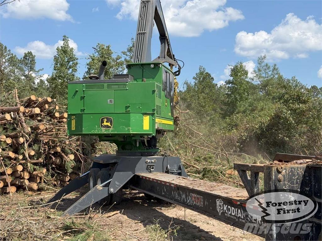 John Deere 437E Chargeuse forestière