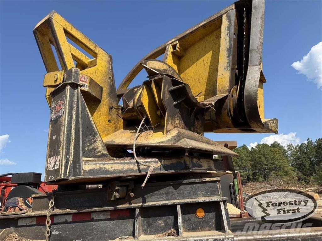 John Deere 437E Chargeuse forestière