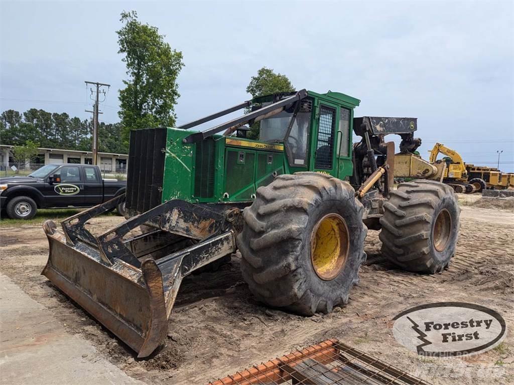 John Deere 748H Débusqueur