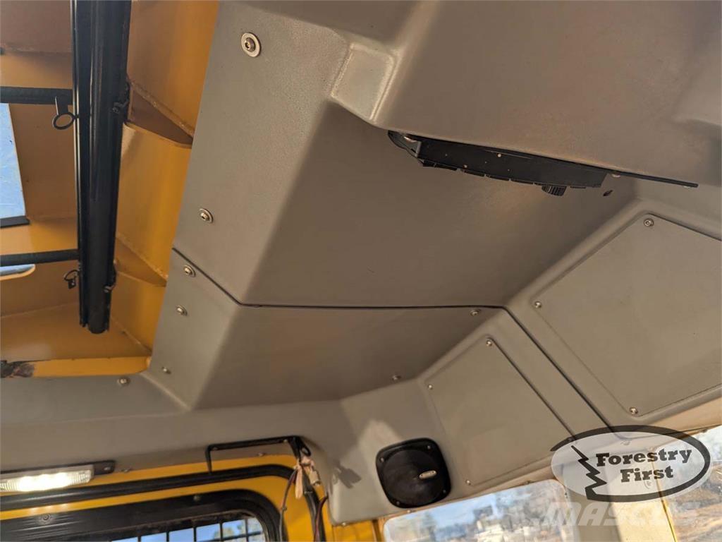 Tigercat 724G Abatteuse groupeuse