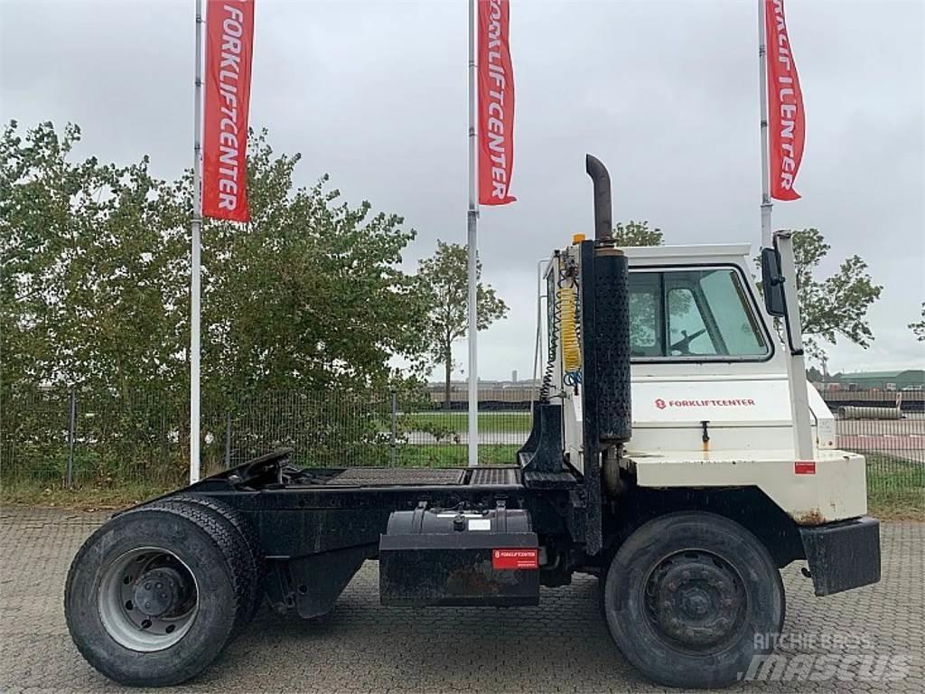 Kalmar Ottawa 50 Tracteur de manœuvre