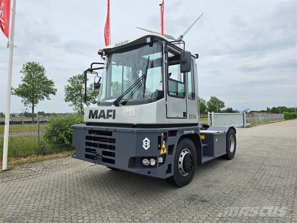 Mafi R336 4x4 Tracteur de manœuvre