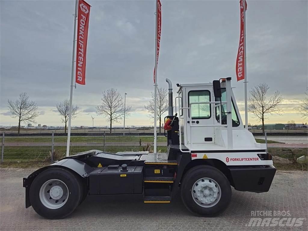 Terberg YT220 Tracteur de manœuvre