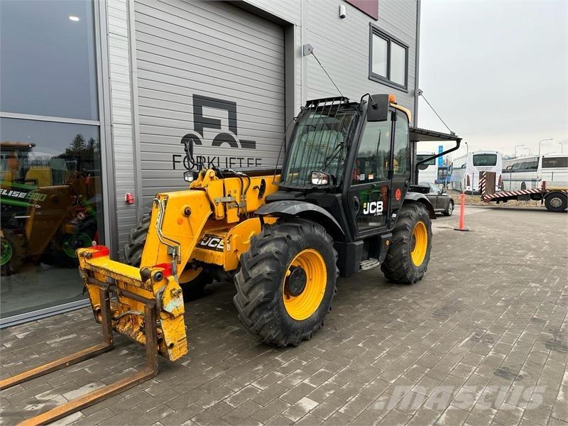 JCB 535-95 Chariot télescopique