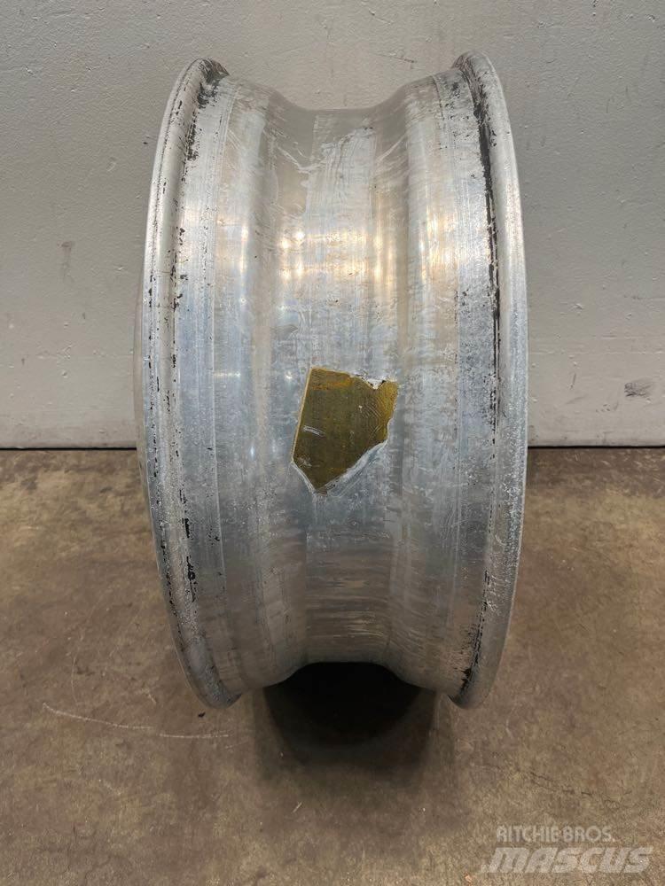Alcoa  Pneus, roues et jantes