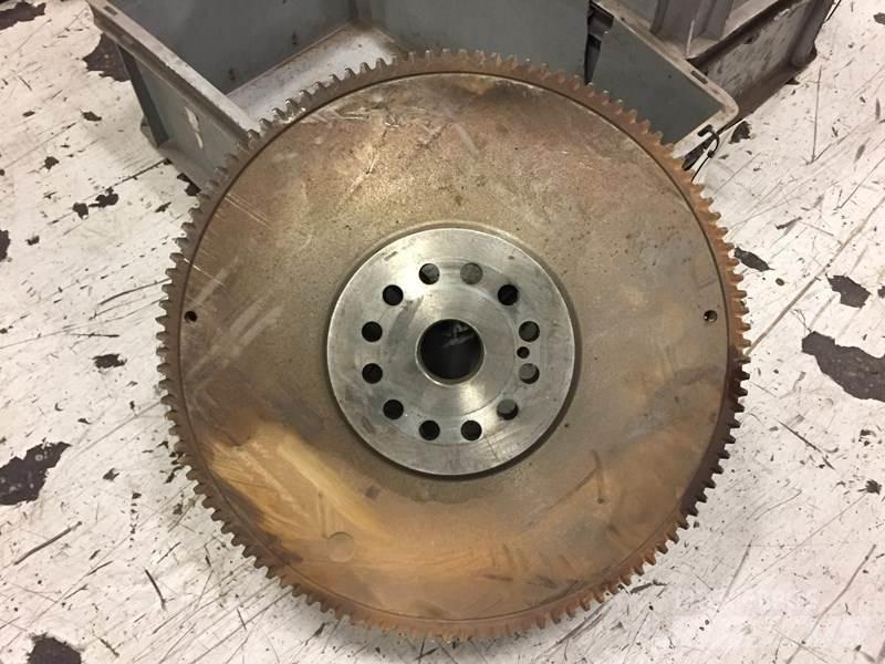 CAT C18 Pneus, roues et jantes