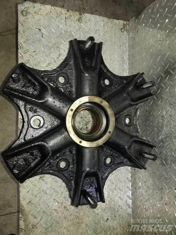 Dayton  Pneus, roues et jantes