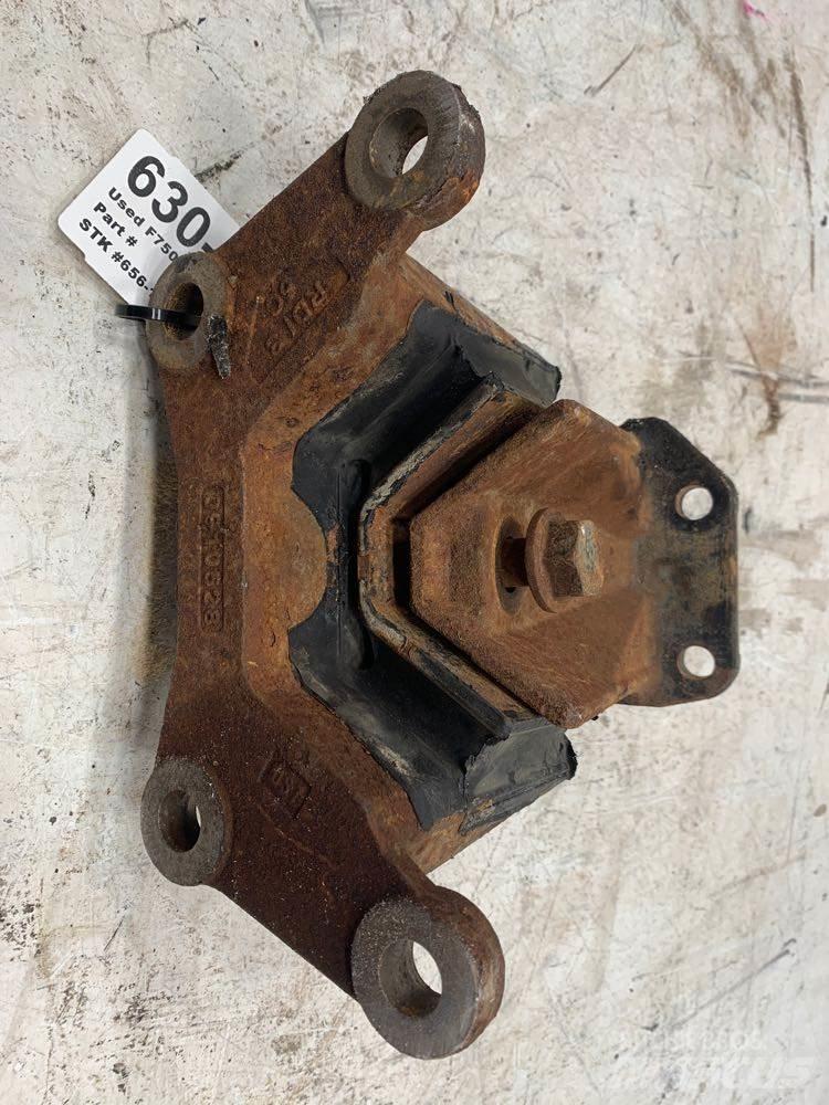 Ford F750 Cabines