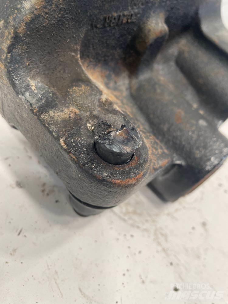 Ford F750 Châssis et suspension