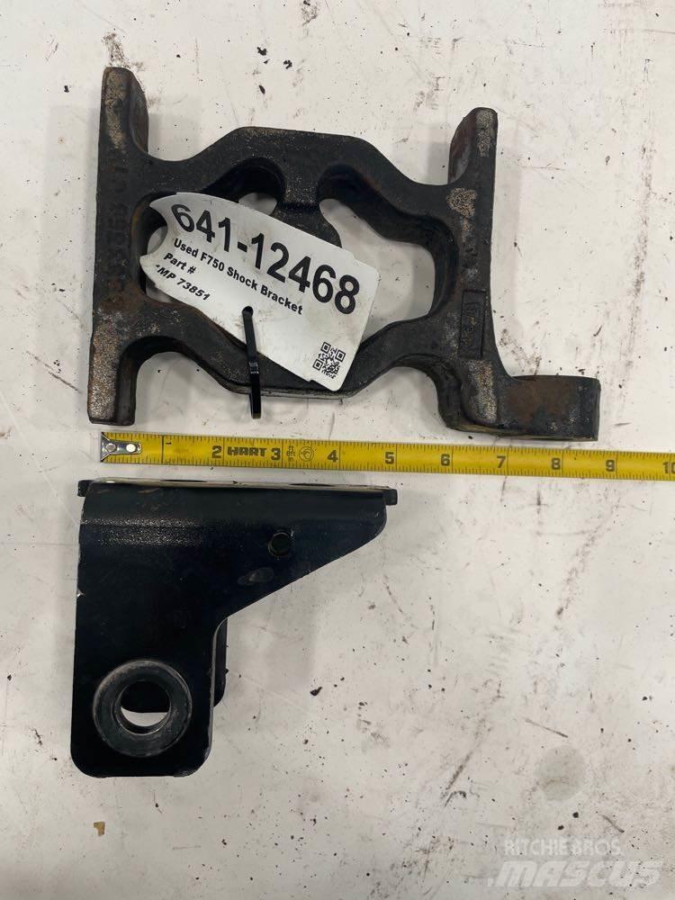Ford F750 Châssis et suspension