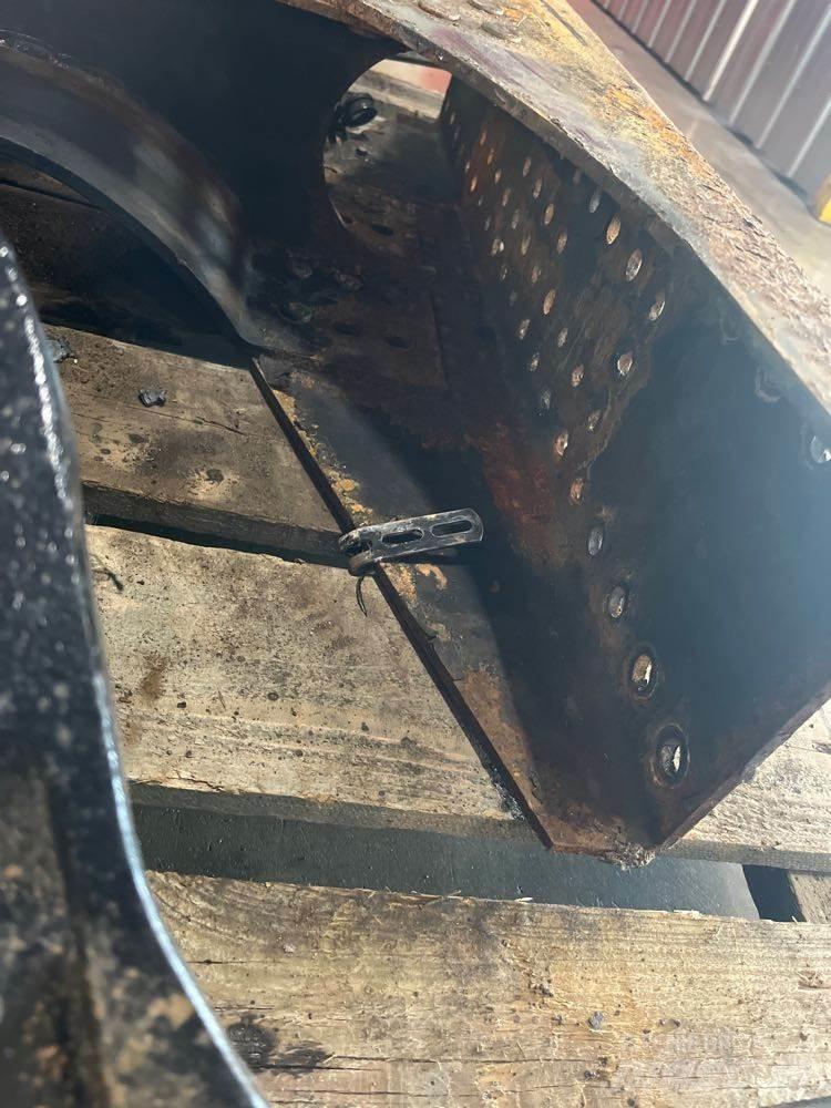Mack  Châssis et suspension